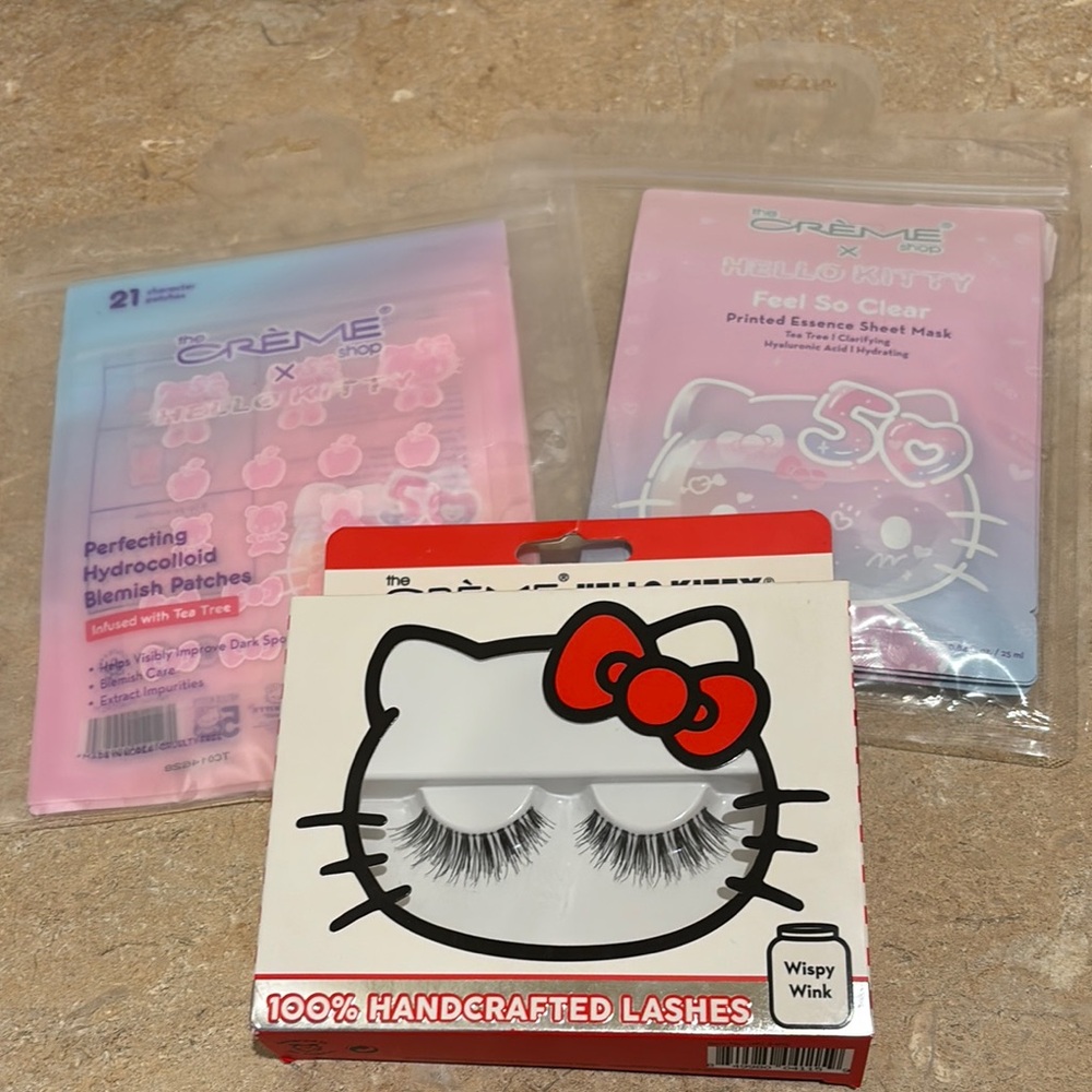 Hello Kitty Set - Lashes, Blemish Patches, and Hyaluronic Hydrating Mask